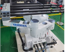 YASKAWA安川機器人取放鈣鈦礦基板集成項目